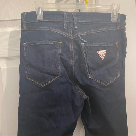 GUESS dark wash jeans, skinny style, 1981 retro, size 29 waist - Picture 4 of 6